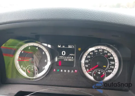 2015 Ram 1500 Express z USA, uszkodzony, nr VIN 1C6RR7KTXFS548685